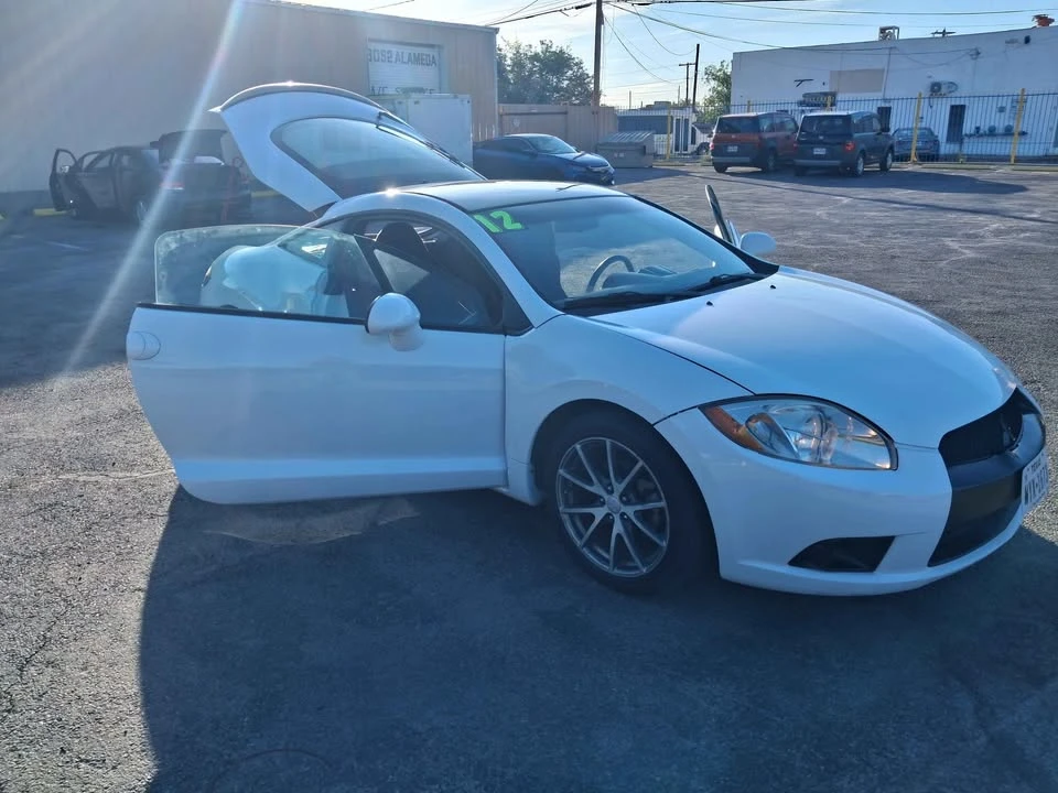 2012 Mitsubishi Eclipse 4th Gen - Image 7 of 11