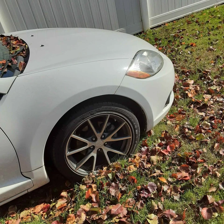 2012 Mitsubishi Eclipse 4th Gen - Image 2 of 4