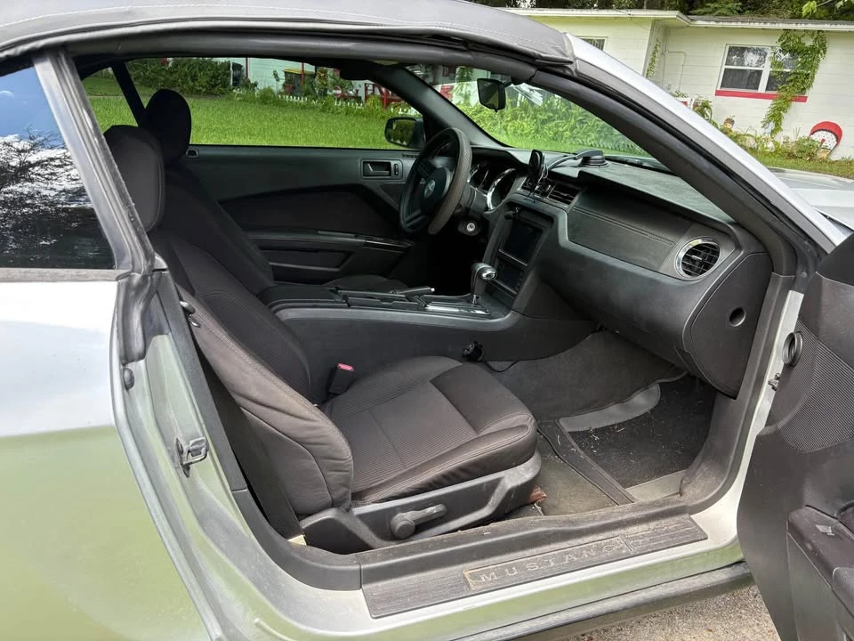 2012 Ford S197 Mustang - Image 3 of 7