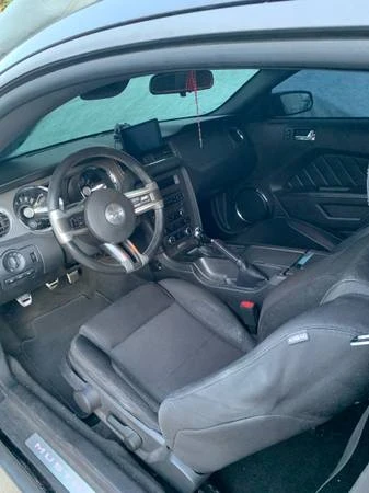2012 Ford S197 Mustang - Image 5 of 10