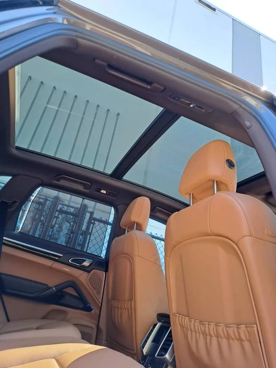 2012 Porsche 958 Cayenne S - Image 11 of 13