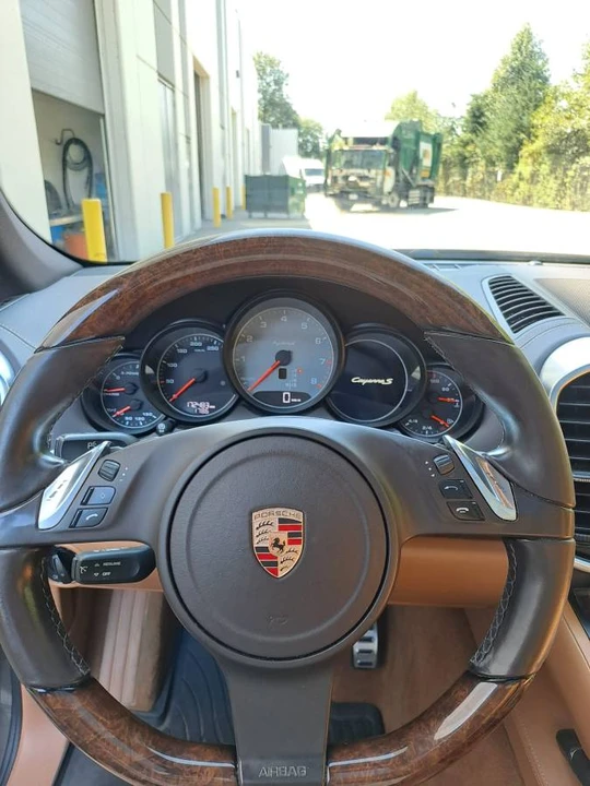 2012 Porsche 958 Cayenne S - Image 7 of 13