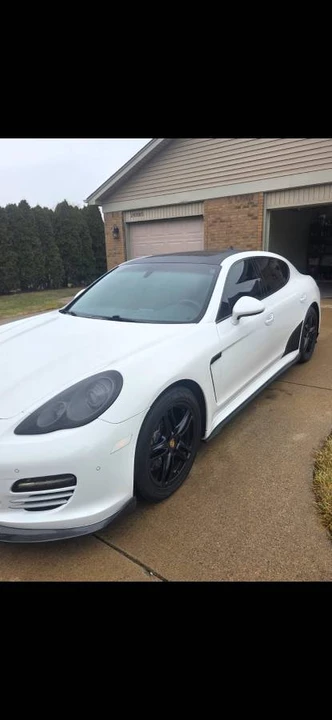 2012 Porsche 970 Panamera - Image 2 of 17