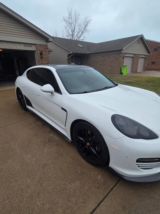 2012 Porsche 970 Panamera - Image 13 of 17