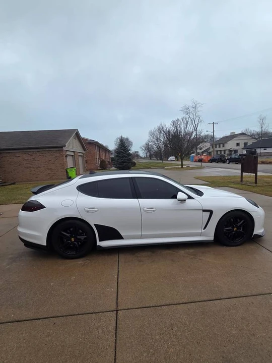 2012 Porsche 970 Panamera - Image 9 of 17