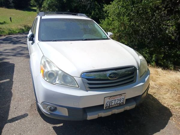 2012 Subaru Outback 4th Gen - Image 3 of 31