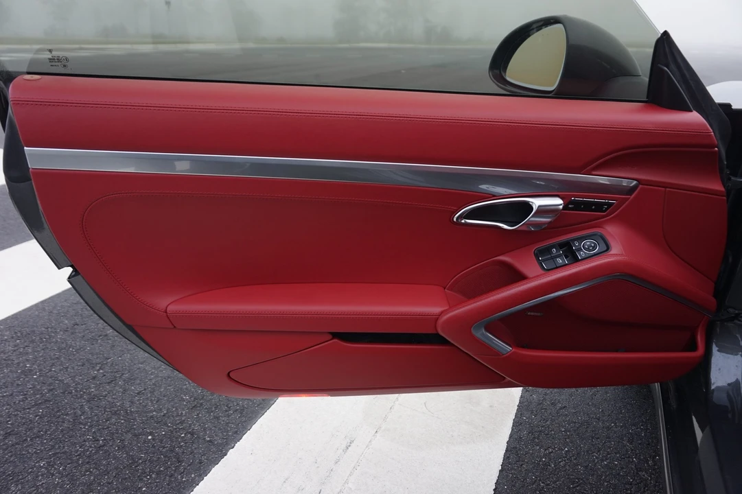 2012 Porsche 991 Carrera S - Image 21 of 31