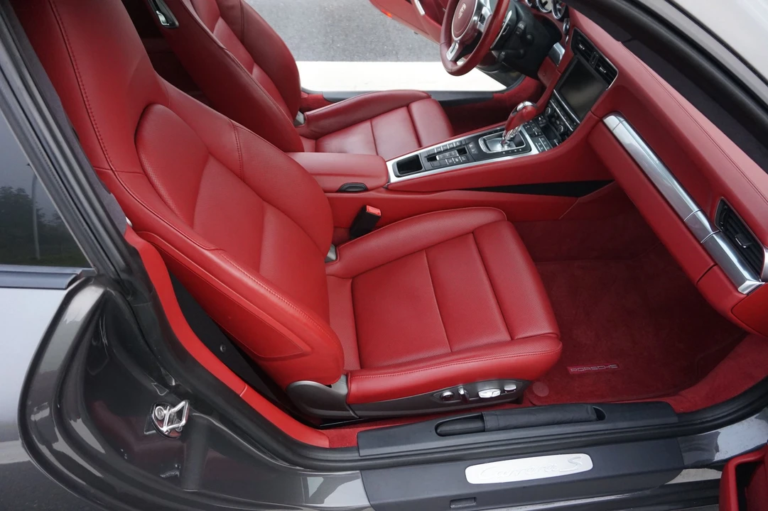 2012 Porsche 991 Carrera S - Image 28 of 31