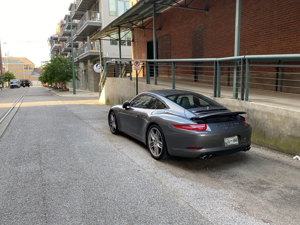 2012 Porsche 991 Carrera S - Image 9 of 19