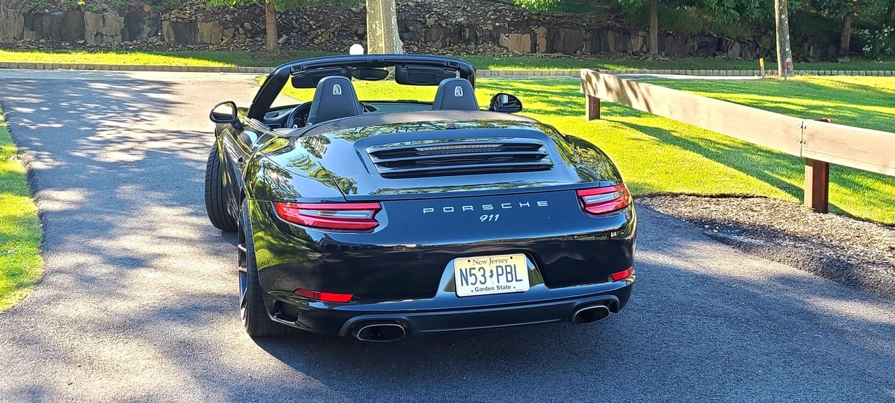 2013 Porsche 991 Carrera - Image 8 of 18