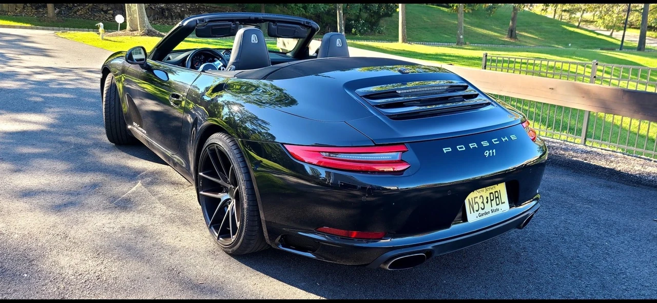 2013 Porsche 991 Carrera - Image 8 of 10