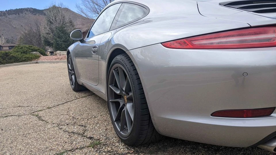 2012 Porsche 991 Carrera - Image 16 of 17