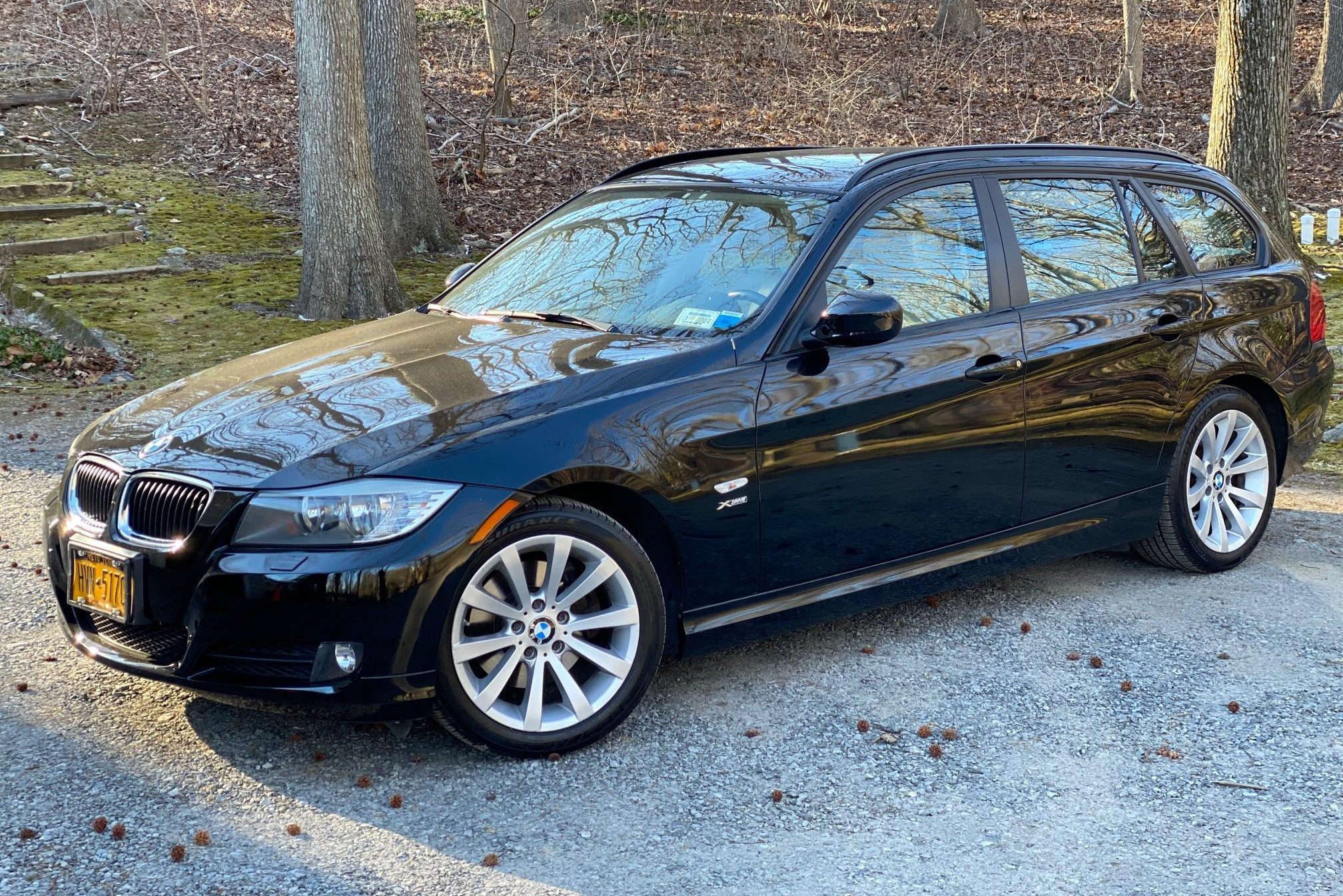 2012 BMW 328xi Sports Wagon 6-Speed