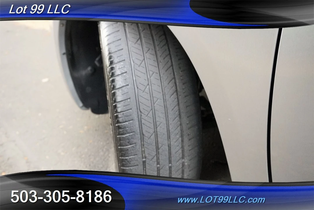 2013 Chrysler 200 - Image 4 of 4
