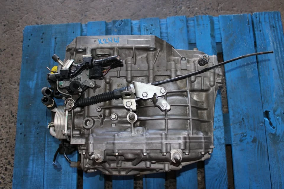 2013 Parts & Memorabilia Gearboxes - Image 9 of 9