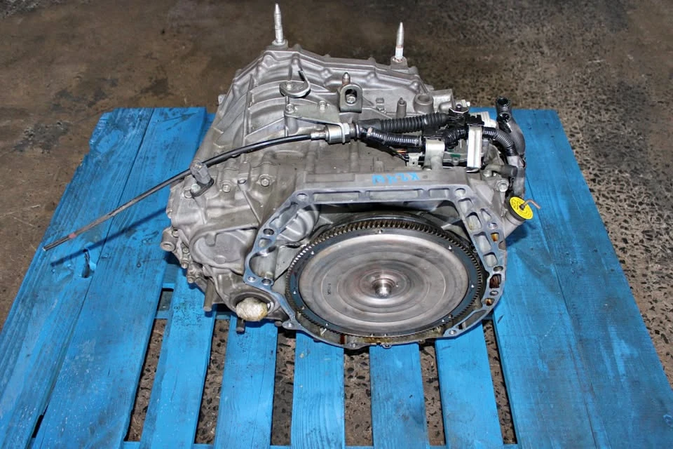 2013 Parts & Memorabilia Gearboxes - Image 1 of 9