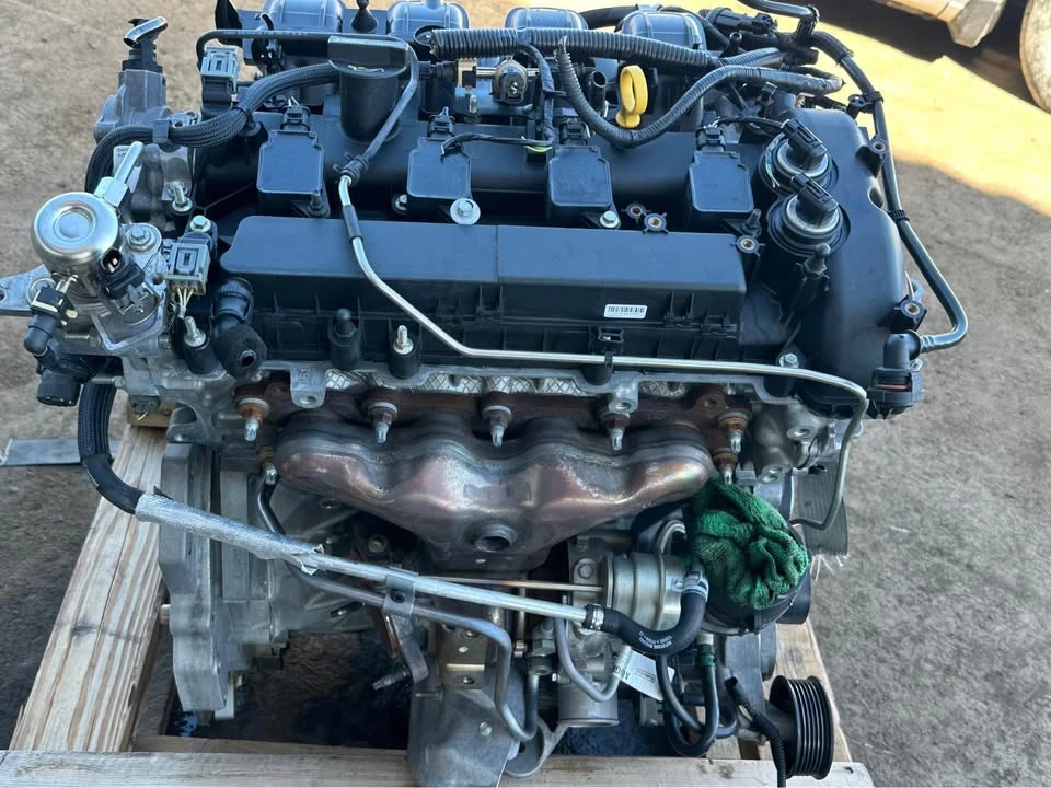 2013 Parts & Memorabilia Engines - Image 3 of 3