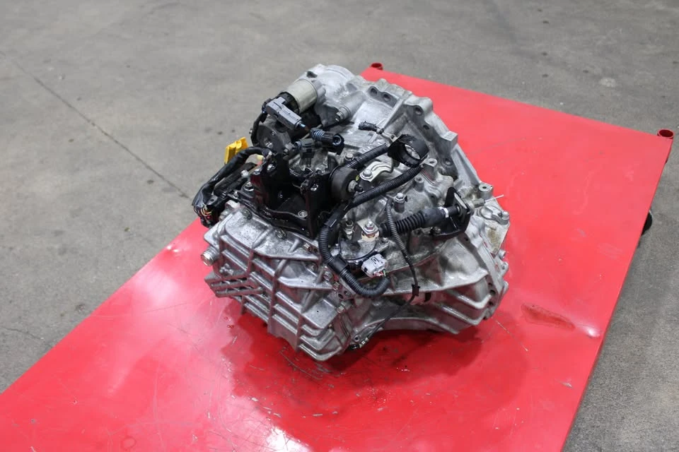 2013 Parts & Memorabilia Gearboxes - Image 2 of 9