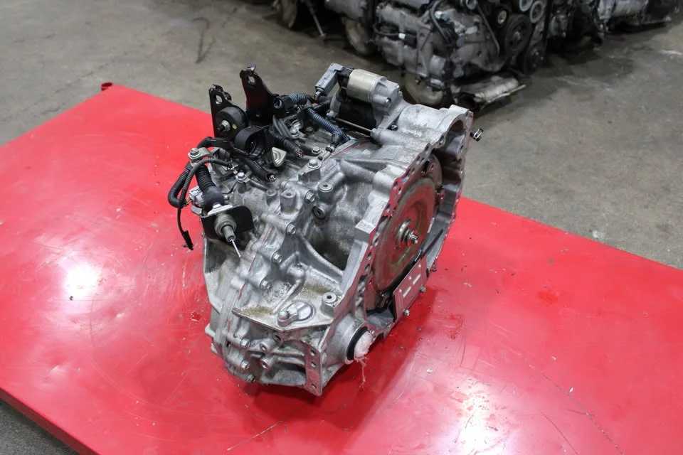 2013 Parts & Memorabilia Gearboxes - Image 8 of 9