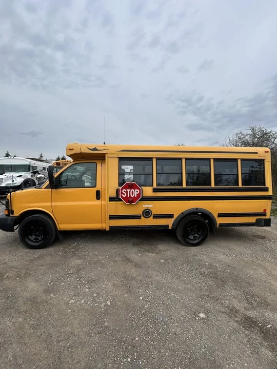 2013 Chevrolet Express - Image 8 of 14