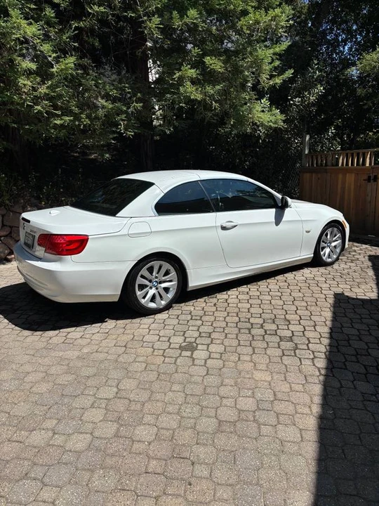2013 BMW E93 3 Series Convertible - Image 2 of 15