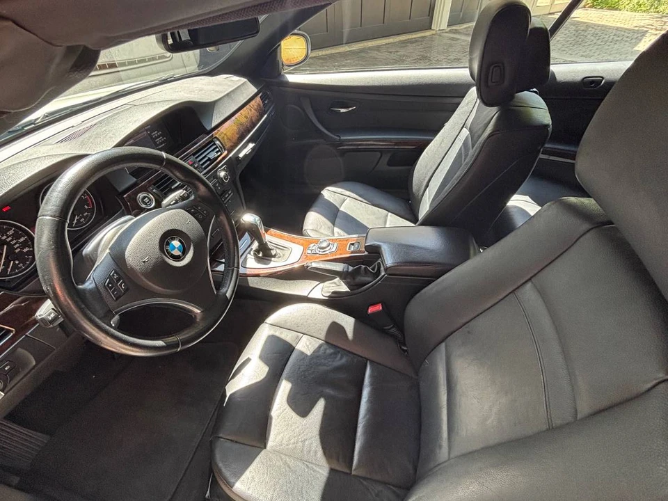 2013 BMW E93 3 Series Convertible - Image 12 of 15