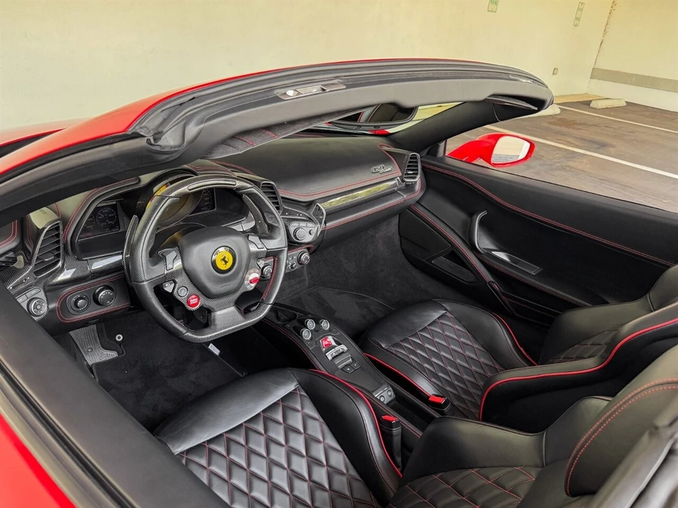 2013 Ferrari 458 Spider - Image 2 of 4