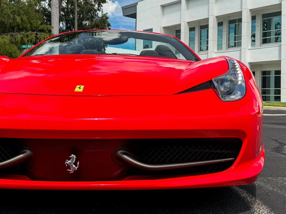 2013 Ferrari 458 Spider - Image 2 of 4