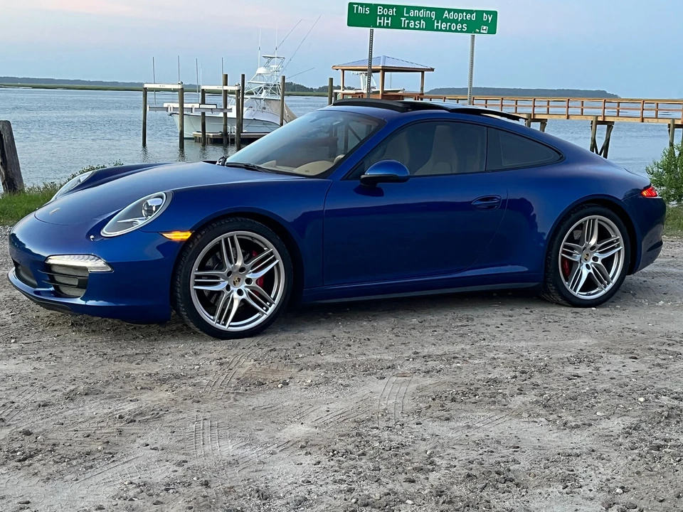 2013 Porsche 991 Carrera 4S - Image 8 of 9