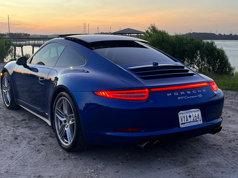 2013 Porsche 991 Carrera 4S - Image 7 of 9