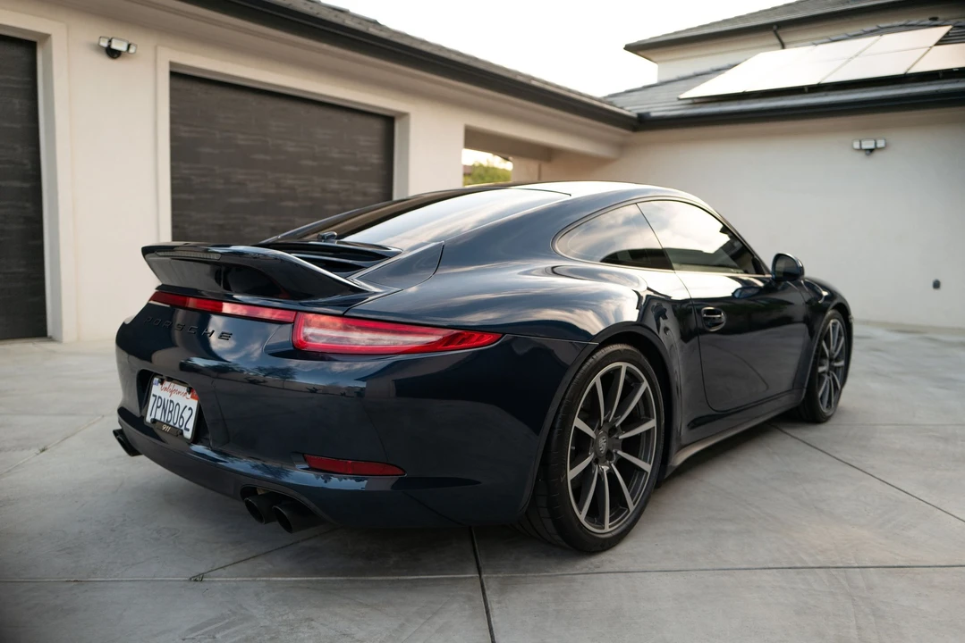 2013 Porsche 991 Carrera 4S - Image 14 of 31