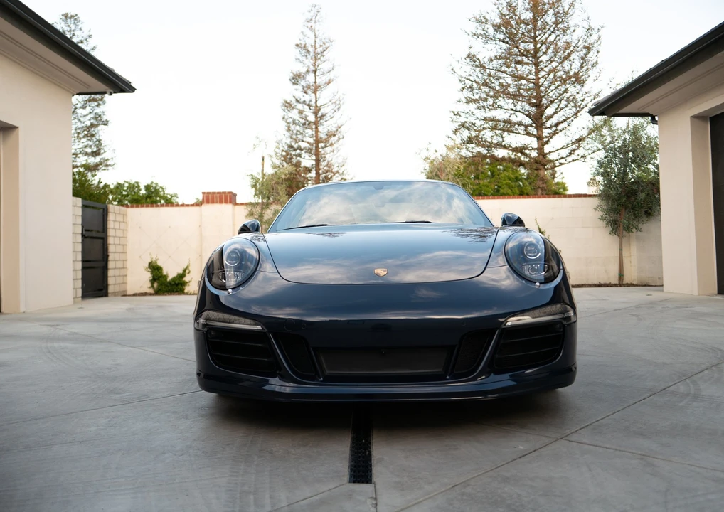 2013 Porsche 991 Carrera 4S - Image 13 of 31