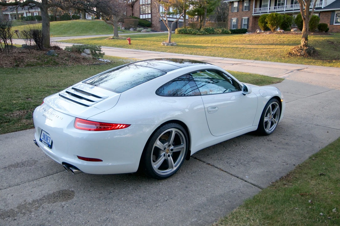 2013 Porsche 991 Carrera - Image 3 of 9