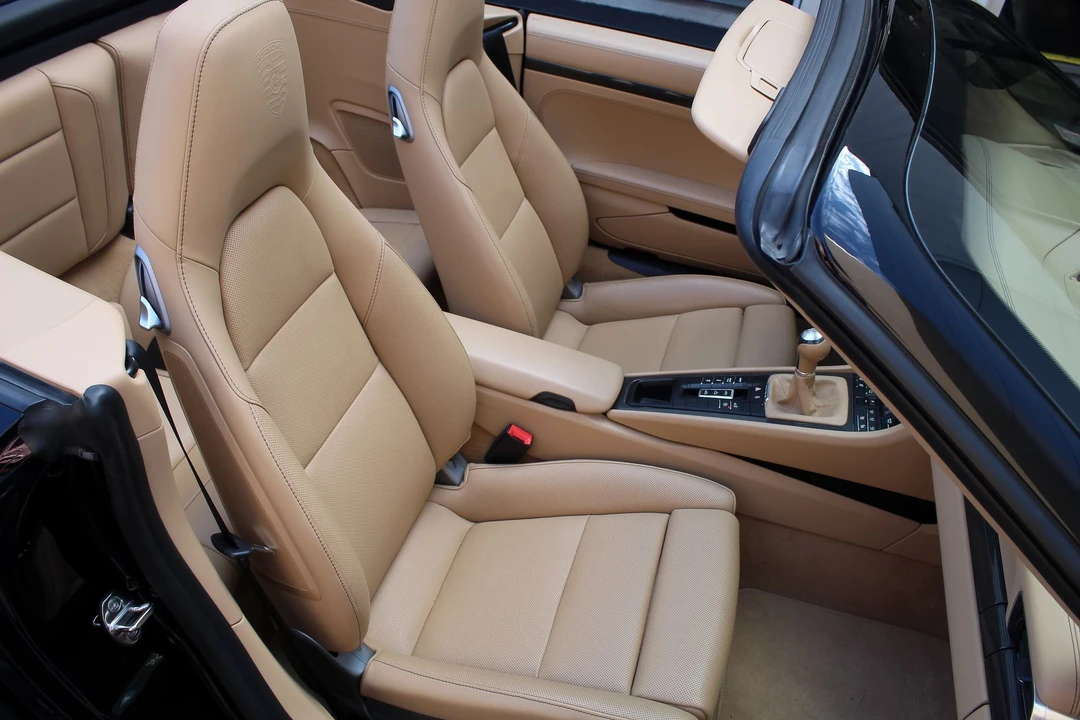 2013 Porsche 991 Carrera S - Image 16 of 18