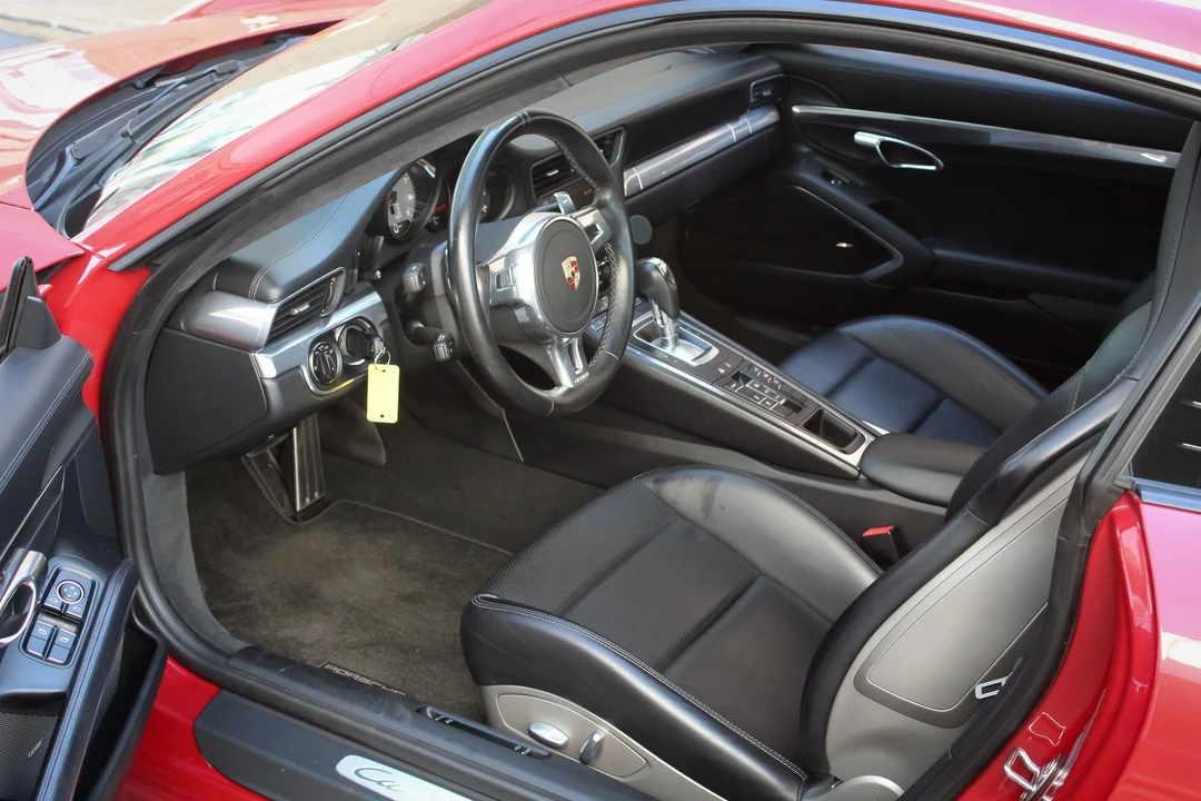 2013 Porsche 991 Carrera S - Image 10 of 18