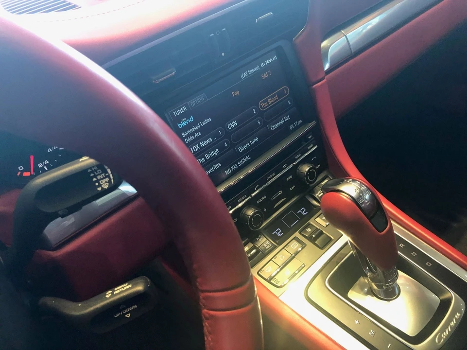 2013 Porsche 991 Carrera 4S - Image 13 of 31
