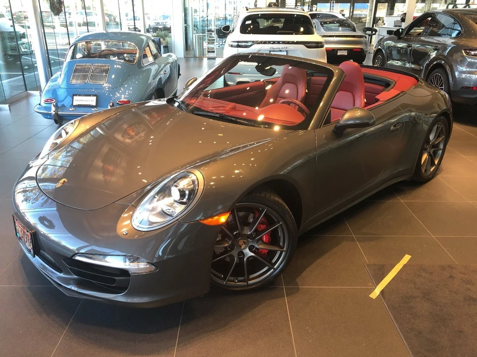 2013 Porsche 991 Carrera 4S - Image 20 of 31
