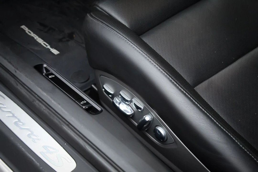2013 Porsche 991 Carrera 4S - Image 6 of 23