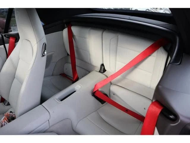 2013 Porsche 991 Carrera 4 - Image 9 of 10