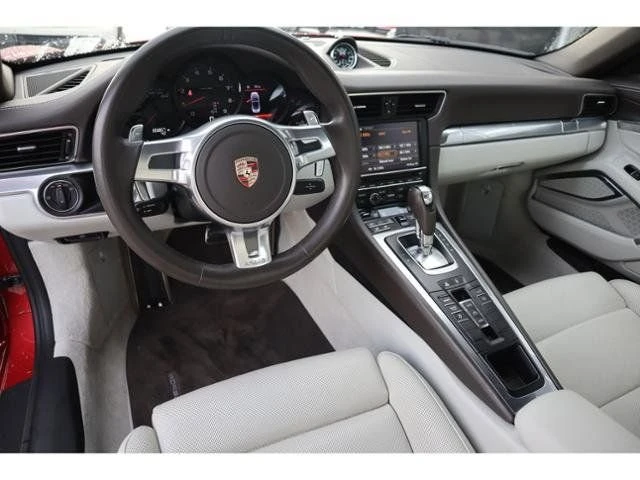 2013 Porsche 991 Carrera 4 - Image 8 of 10