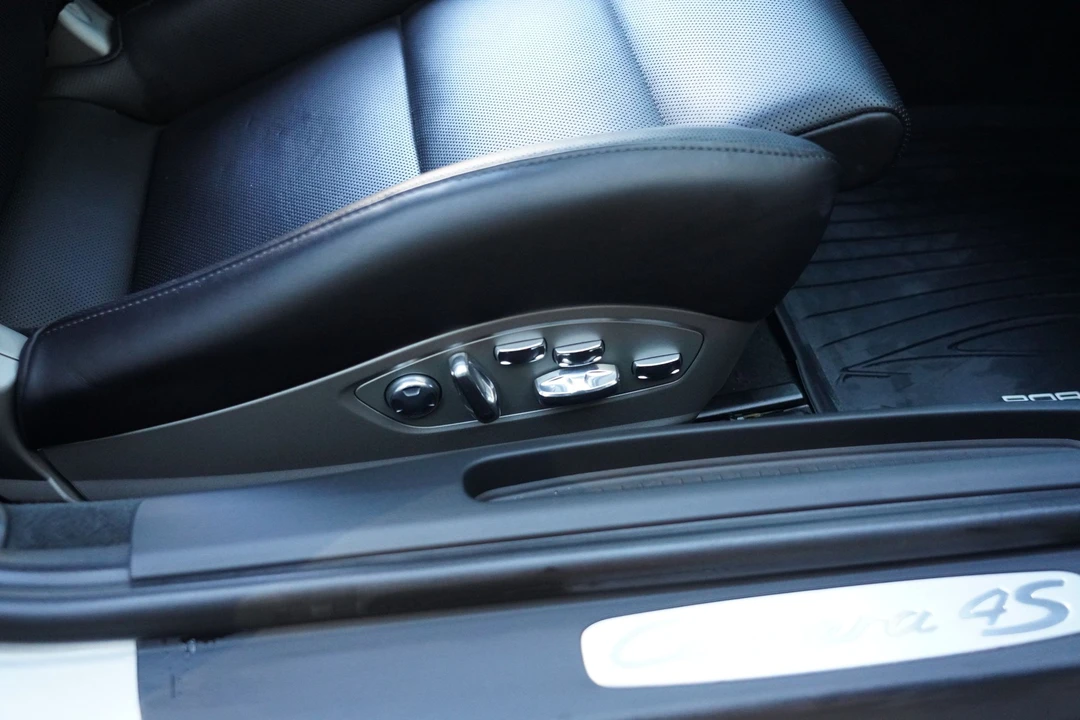 2013 Porsche 991 Carrera 4S - Image 12 of 25