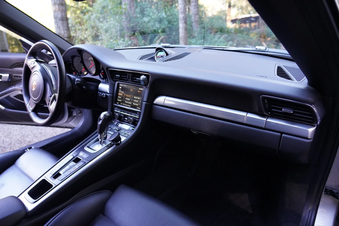 2013 Porsche 991 Carrera 4S - Image 14 of 25