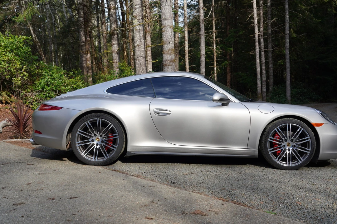 2013 Porsche 991 Carrera 4S - Image 8 of 25