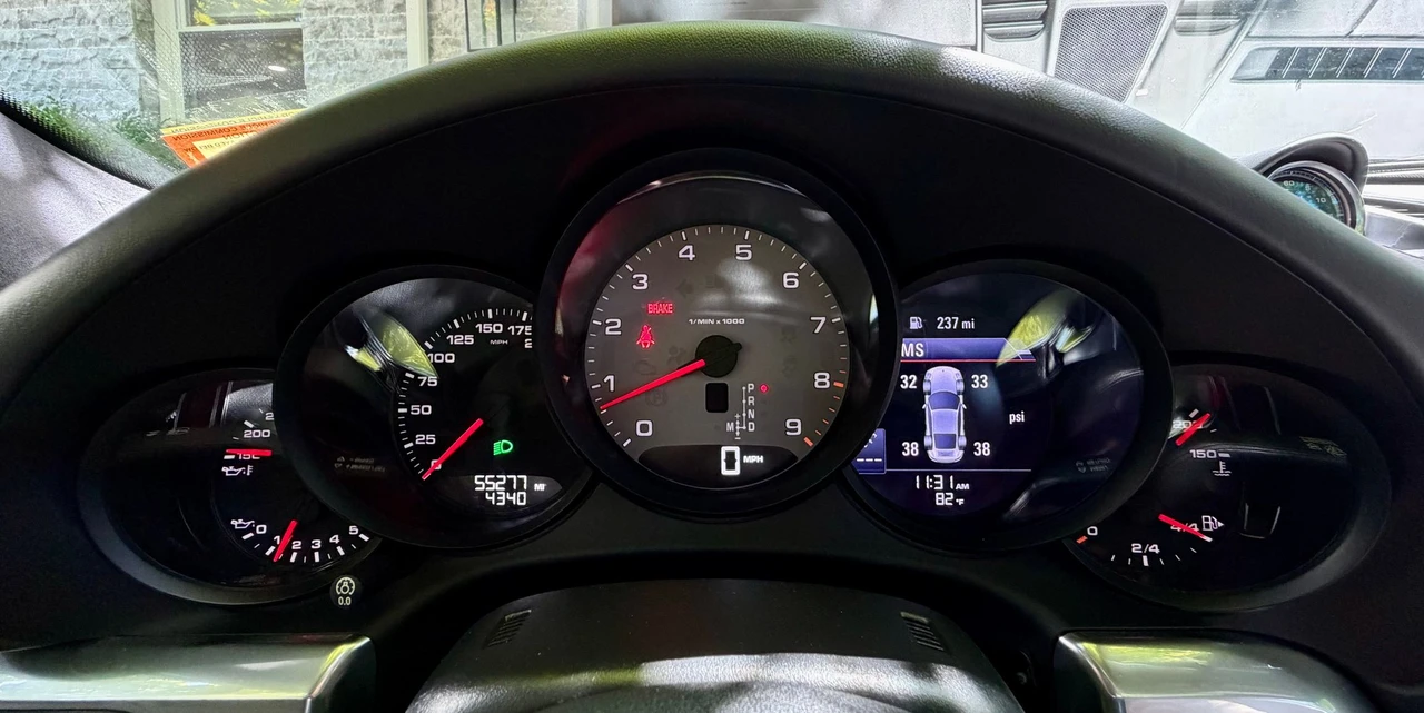 2013 Porsche 991 Carrera 4S - Image 27 of 31