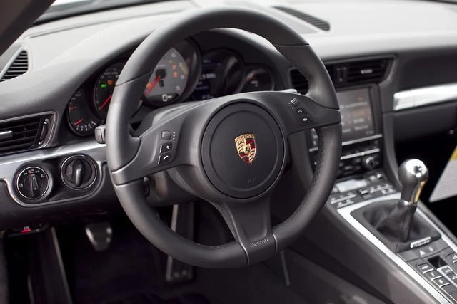 2013 Porsche 991 Carrera S - Image 9 of 11