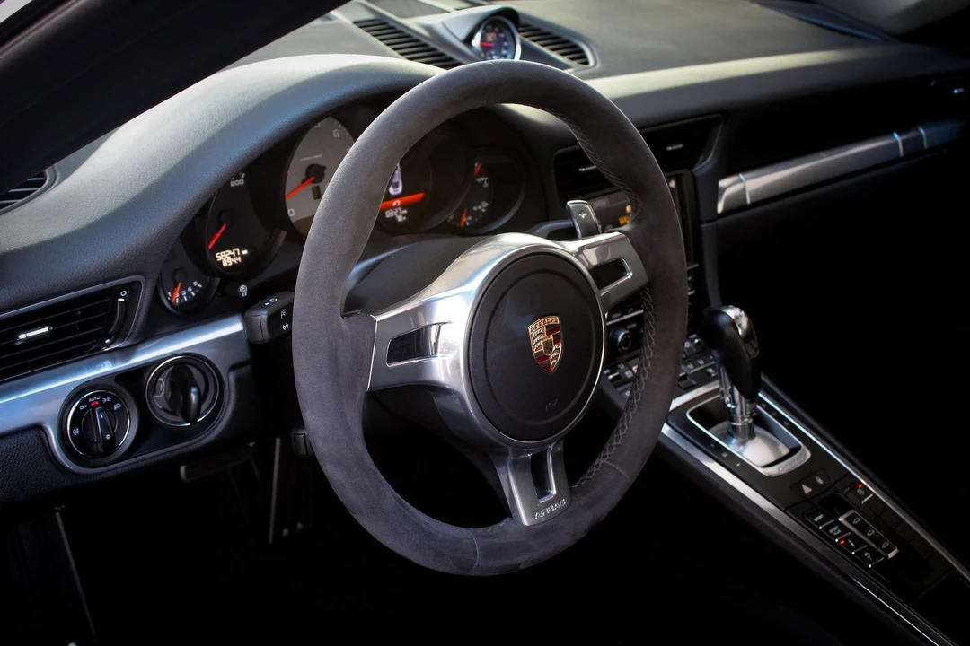 2013 Porsche 991 Carrera S - Image 5 of 17