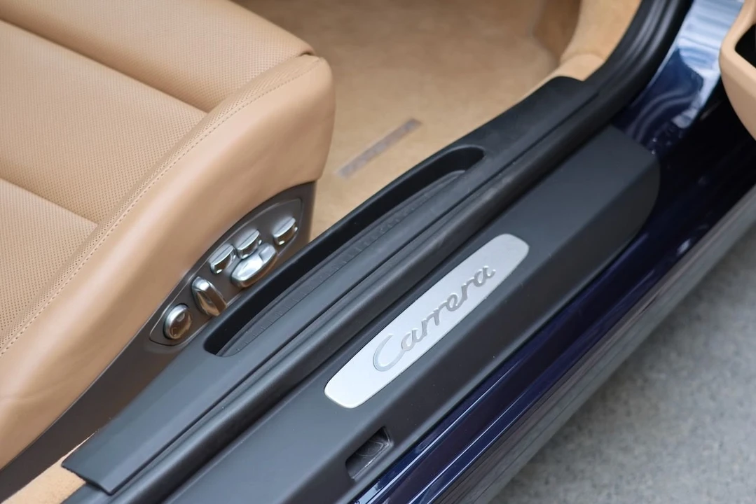 2013 Porsche 991 Carrera - Image 22 of 31