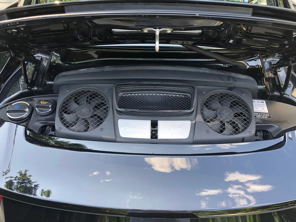 2013 Porsche 991 Carrera - Image 16 of 19