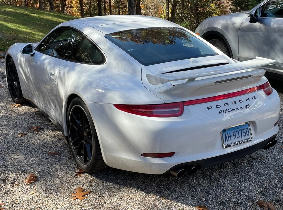 2013 Porsche 991 Carrera 4S - Image 7 of 8