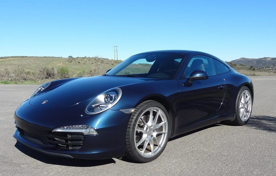 2013 Porsche 991 Carrera - Image 2 of 17